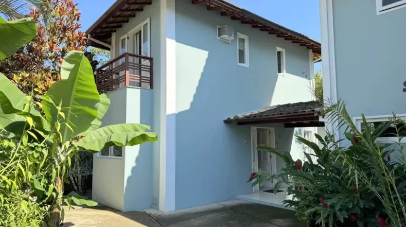 Casa a Venda em Charmoso Condomínio no Caborê em Paraty RJ
