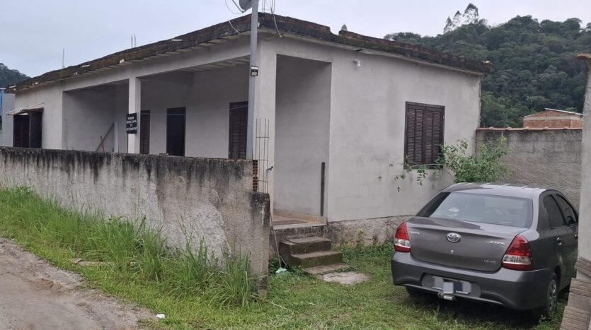Casa a venda no Bairro Sertão do Iriri em Paraty RJ