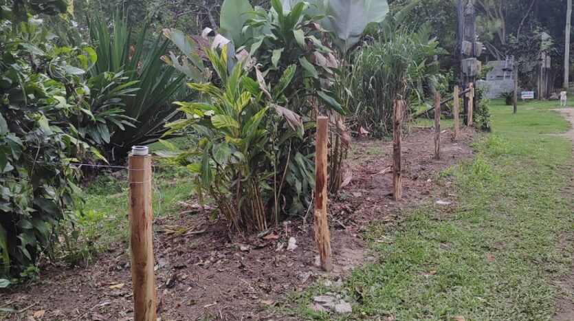 Lote a Venda no Bairro Paraty Mirim a Poucos Metros da Praia