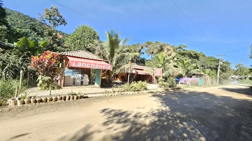 4 Pontos Comerciais Com 2 Casas a Venda no Bairro Paraty Mirim