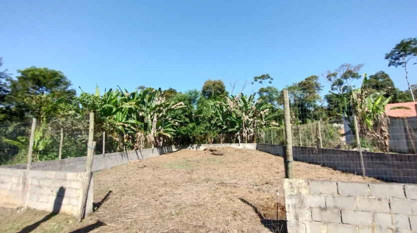 Lote a Venda no Bairro São Roque em Paraty RJ
