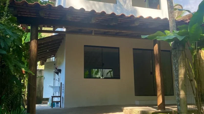 Bela Casa a Venda no Bairro Coriscão em Paraty RJ