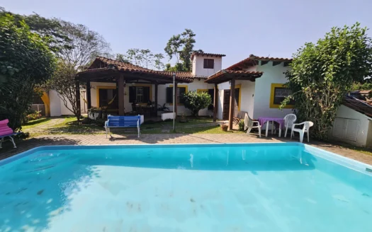 elíssima Casa no Bairro Parque Ypê a Poucos Metros do Centro de Paraty