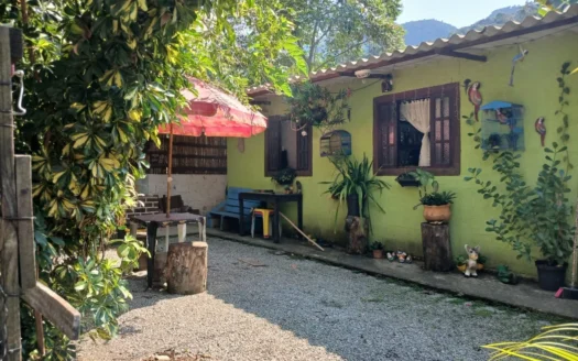 Casa Simples a Venda no Bairro São Roque