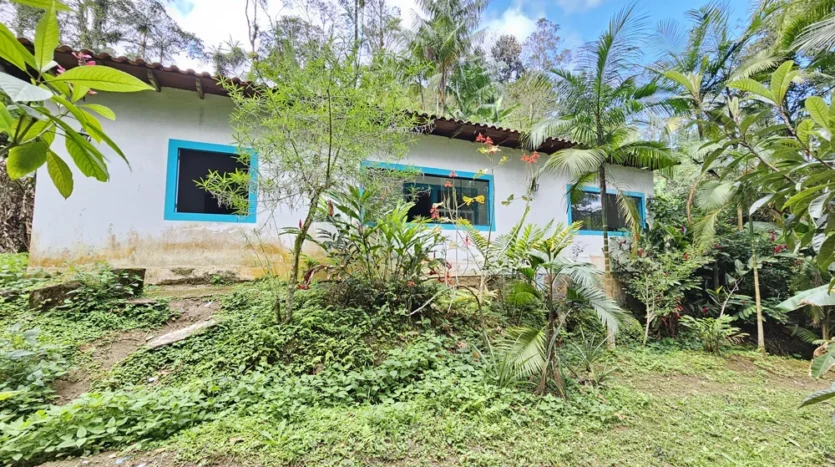 Chácara Estilo Colonial Frente Pra Cachoeira Bairro Penha