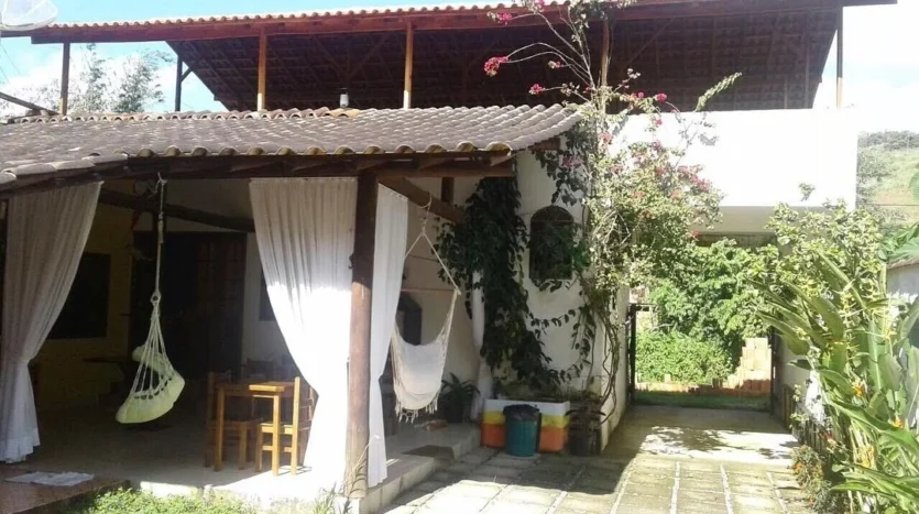 Linda Pousada venda no Bairro Canto Azul em Paraty RJ