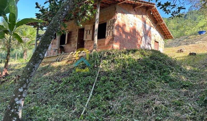 Casa a Venda no Bairro Rio Pequeno em Paraty RJ