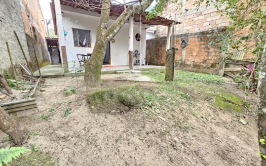 Casa Com Ótima Localização no Bairro Corisco em Paraty RJ