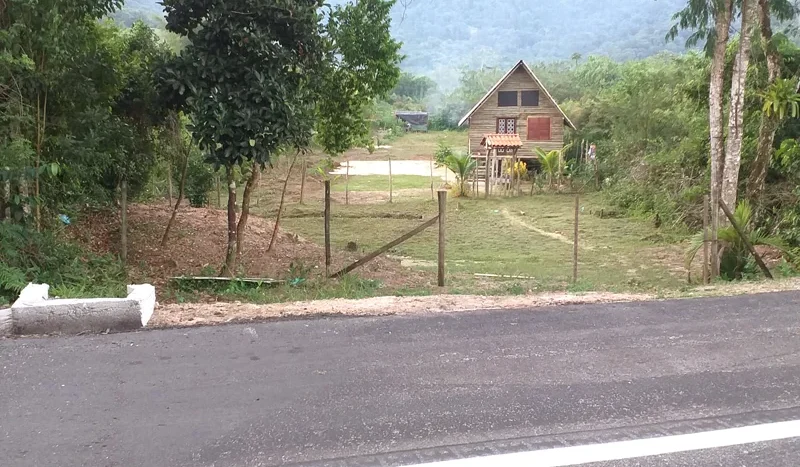 Chalé Rustico a Venda no Bairro Taquari em Paraty RJ