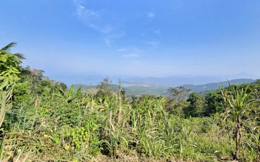 Lote com belíssima Vista Mar na Várzea do Corumbê