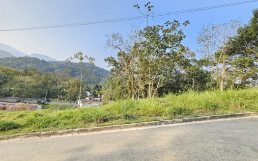 Lotes Escriturados a Venda no Jardim Ponte Branca - Paraty